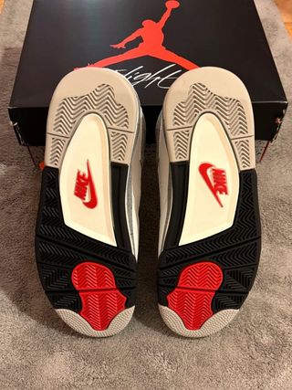 Jordan 4 White Cement EU 44