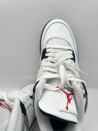 Jordan 4 White Cement EU 38