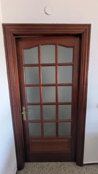 Puerta de paso madera con cristales