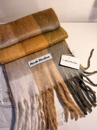 Sciarpa Acne Studios a quadri