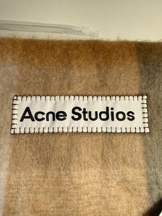 Sciarpa Acne Studios a quadri