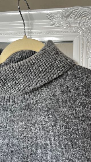 Jersey Zara gris cuello alto