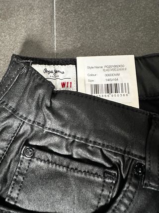 Pantalón Pepe Jeans Negro Efecto Piel