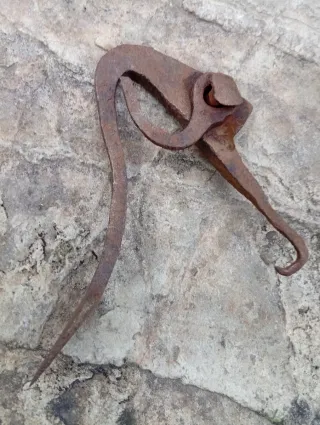 CERRADURA HIERRO  ANTIGUA