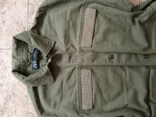Chaqueta Zara Verde Militar