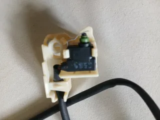 Enchufe Ref 209 820 13 10 Mercedes-Benz CLK W209.