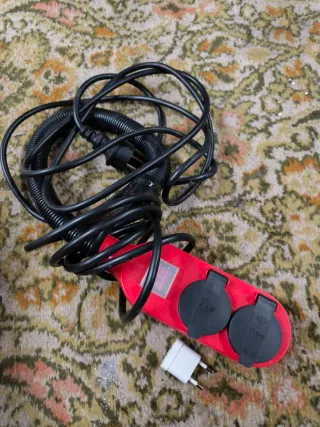 Regleta Exterior IP44 Roja 2 interruptores enchufe