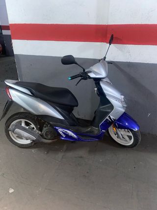 Yamaha Jog R Scooter