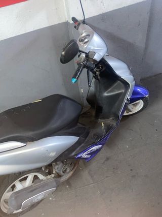 Yamaha Jog R Scooter