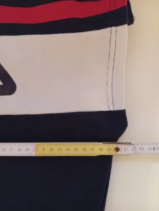 Mono corto FILA Style - Talla XS - Diseño Retro