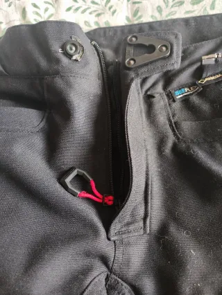 Pantalones moto Revit Defender GTX T.M