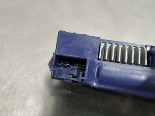 MOTOR APERTURA Y CIERRE PORTON VOLKSWAGEN PASSAT