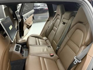 Porsche Panamera 4 E-Hybrid Sport Turismo 2018