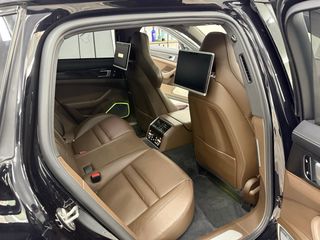 Porsche Panamera 4 E-Hybrid Sport Turismo 2018