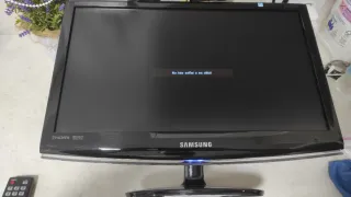 Samsung SyncMaster 2033HD Monitor 19"