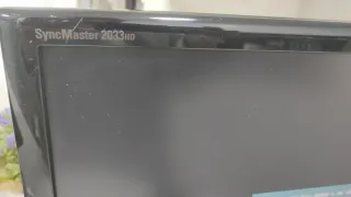 Samsung SyncMaster 2033HD Monitor 19"