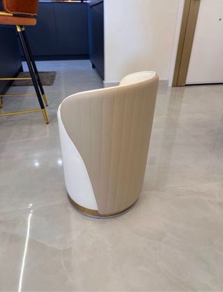 Taburete tocador blanco y beige