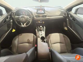 Mazda 3 2.2 DE 110kW MT Style+Navegador