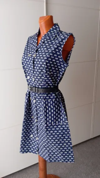 Vestido vintage. Delantal vintage. Nuevo.