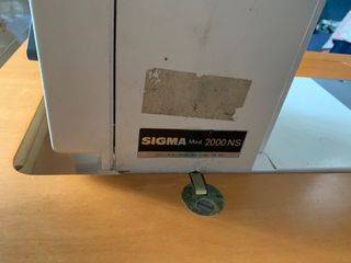Máquina de coser Singer 2000