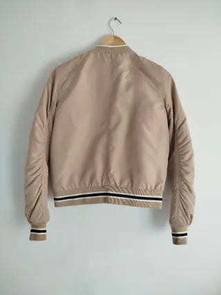 Chaqueta Bomber Beige