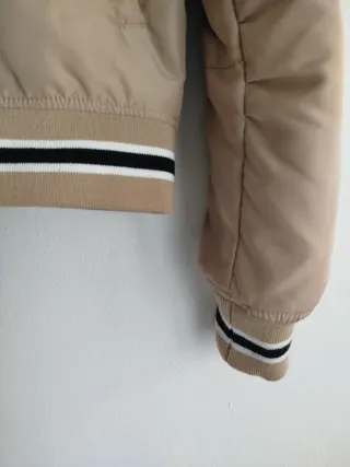Chaqueta Bomber Beige