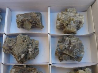 Lote 16 Aragonitos 9x6 cm