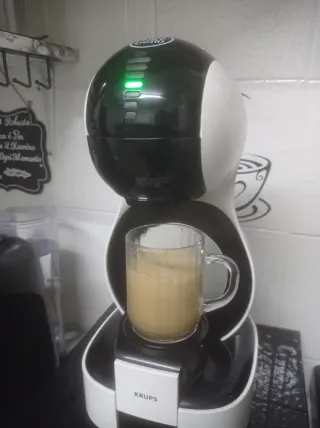 CAFETERA KRUPS DOLCE GUSTO LUMIO BLANCA