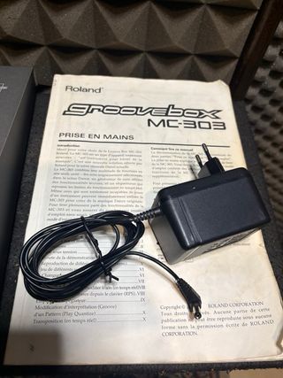 Roland MC-303 Groovebox