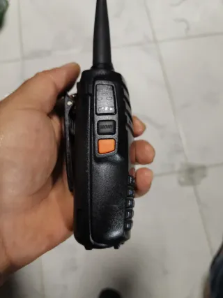 talkie walkie bibanda  Luthor TL-60