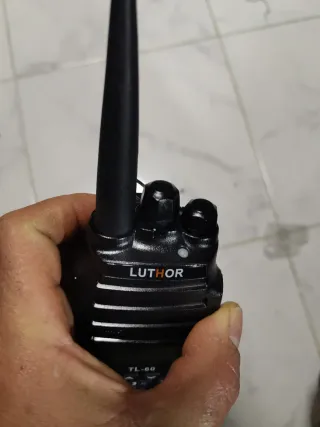 talkie walkie bibanda  Luthor TL-60