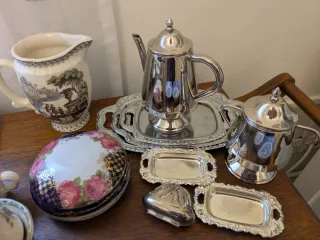 Lote La Cartuja Platos y Tazas