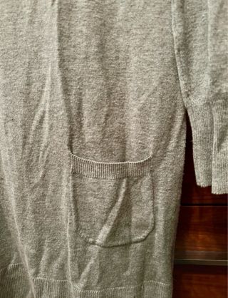 Vestido gris de Mango