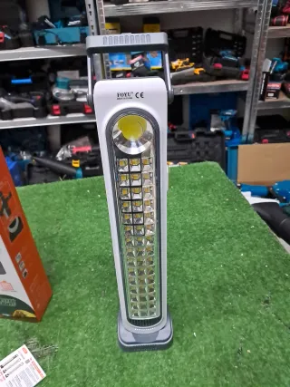 Lampada LED Ricarica Solare/Corrente