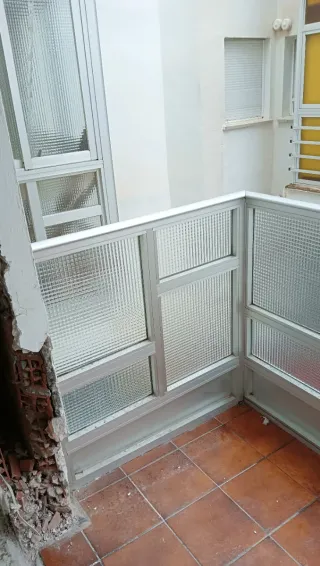 Barandilla aluminio y cristal