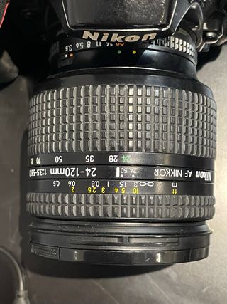 Nikon d300S con Objetivo