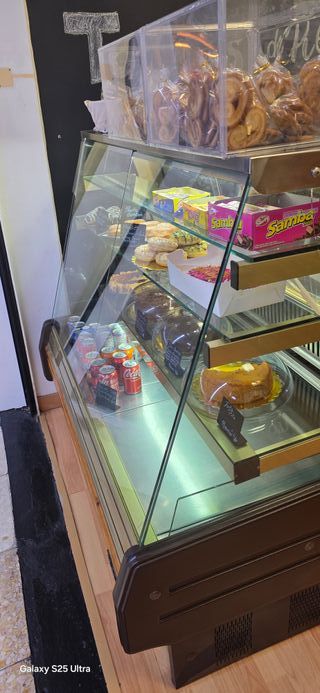 Nevera Exhibidora Refrigerante Rincon