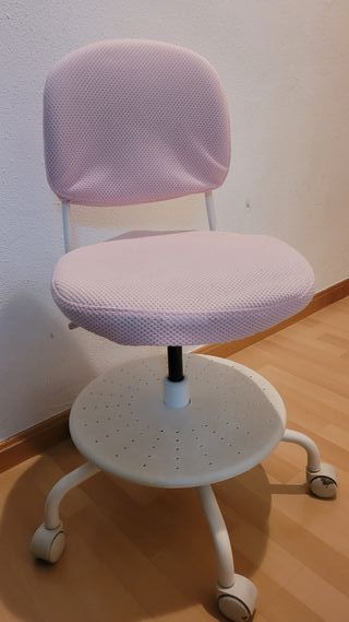 Silla infantil estudio rosa Ikea