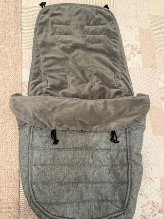 Saco de bebé gris