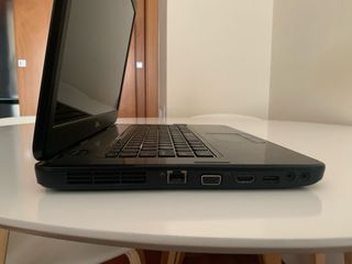 Portátil Dell Inspiron N5050 para componentes