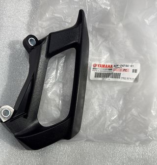 Asidero Izquierdo Yamaha FZ8 42P-2474A-01