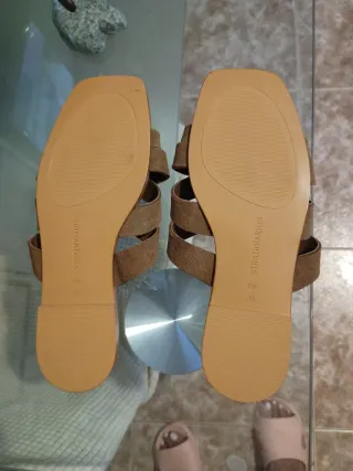 Sandalias Stradivarius Marrón Talla 35