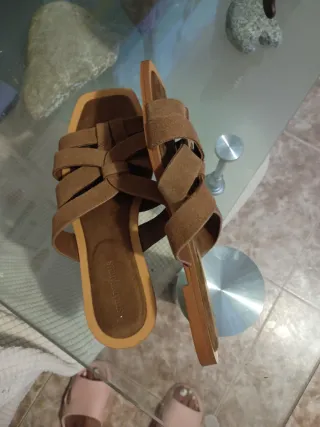 Sandalias Stradivarius Marrón Talla 35