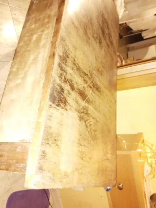 Mesa antigua de despacho de madera