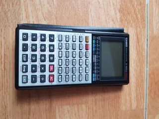 Calculadora Científica Gráfica Casio fx-7000GA.