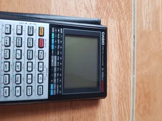 Calculadora Científica Gráfica Casio fx-7000GA.