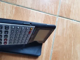 Calculadora Científica Gráfica Casio fx-7000GA.