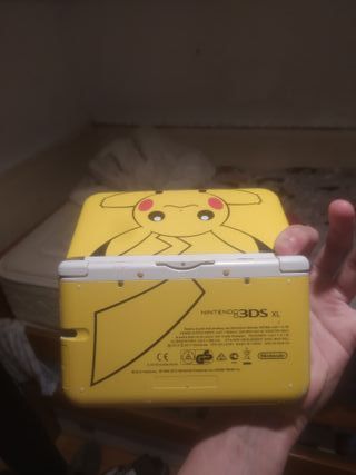 Nintendo 3DS XL Pikachu Edición Especial