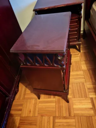 Conjunto 2 Mesitas.  ( Las 2 x 45 euros )