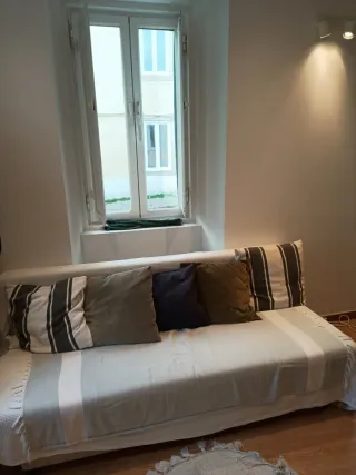 Quarto para alugar em Lisboa, de Santa Apolonia